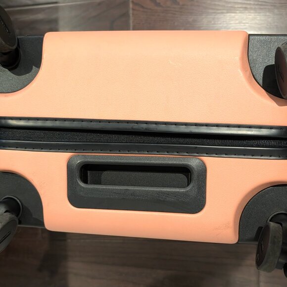 Away Luggage Combo: The Bigger Carry-On + The Overnight Bag (both in Clay Pink) - Picture 6 of 14